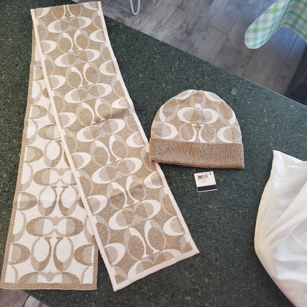Womens coach hat and scarf
